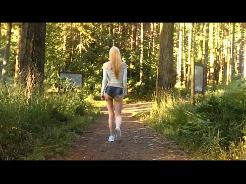 ❤️ Smuk kvinde bevæger sig langsomt, ikke nøgen video ❤ Anal porno at da.moresexmovies.ru